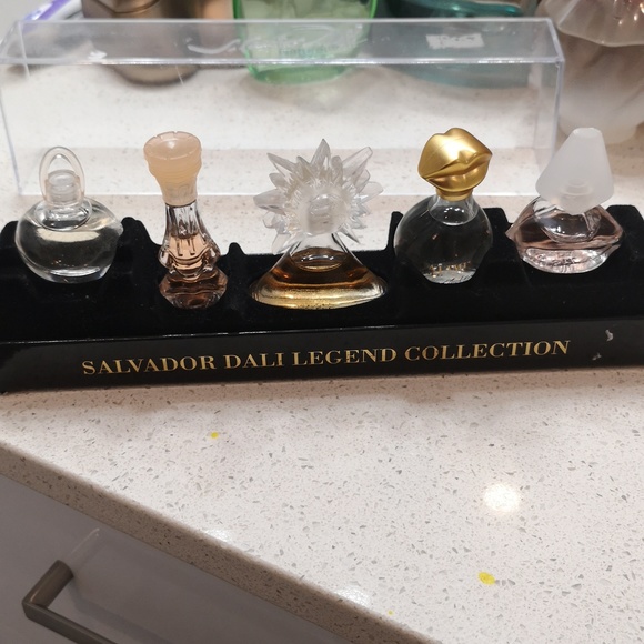 Dali by Salvador Dali parfume set - Picture 2 of 3